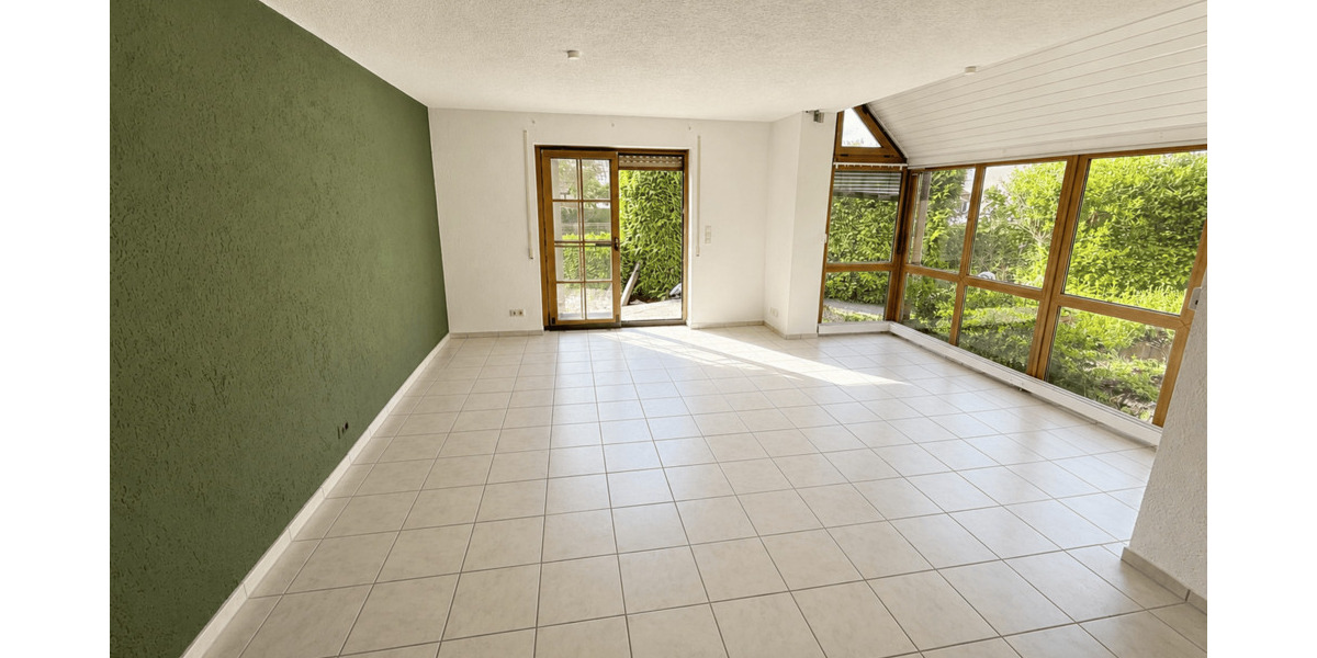 Etagenwohnung Hebertshausen - 4 Zimmer, 95 m&sup2;, 1.500&euro; | Angebot:26739984