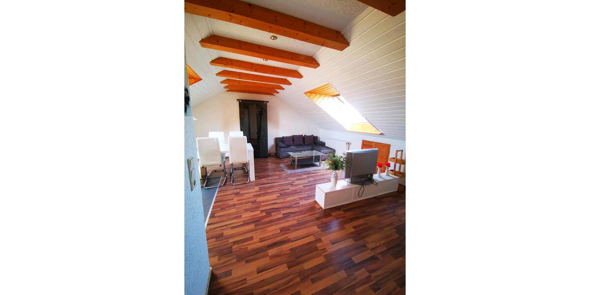Dachgeschoßwohnung Fußgönheim - 2 Zimmer, 50 m&sup2;, 750&euro; | Angebot:26693606