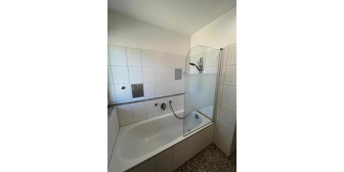 Wohnen auf Zeit Haar - 3 Zimmer, 100 m&sup2;, 700&euro; | Angebot:26048346