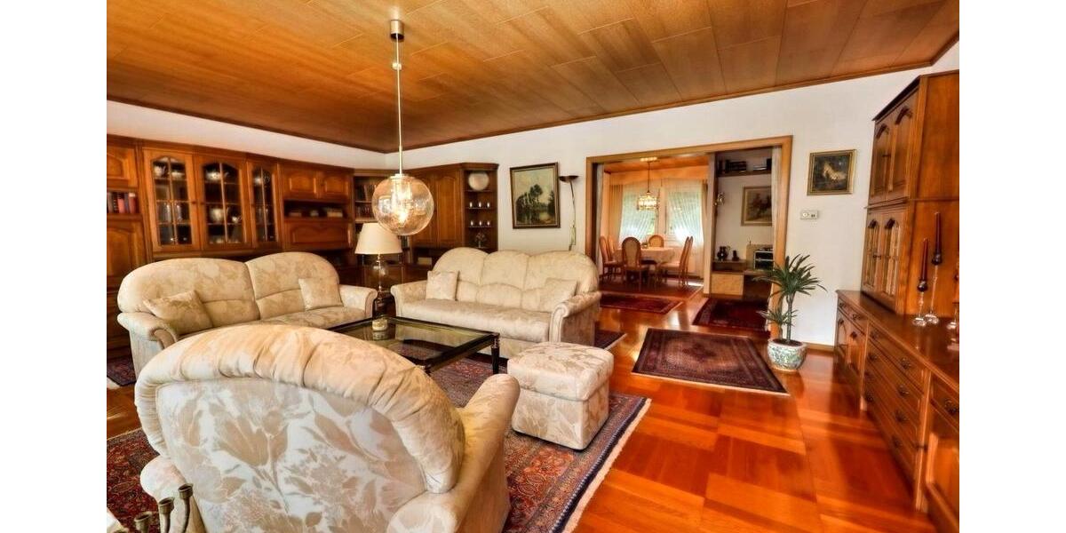 Einfamilienhaus Herborn - 5 Zimmer, 170 m&sup2;, 1.750&euro; | Angebot:26272350