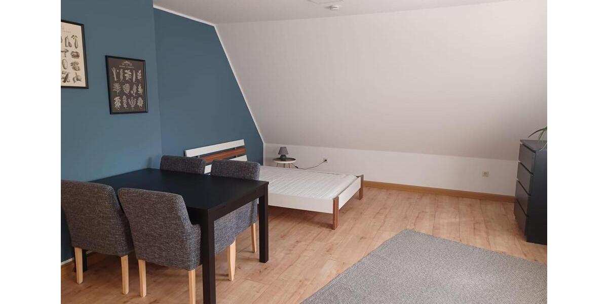 Dachgeschoßwohnung Osnabrück Hafen - 3 Zimmer, 91 m&sup2;, 900&euro; | Angebot:25852181