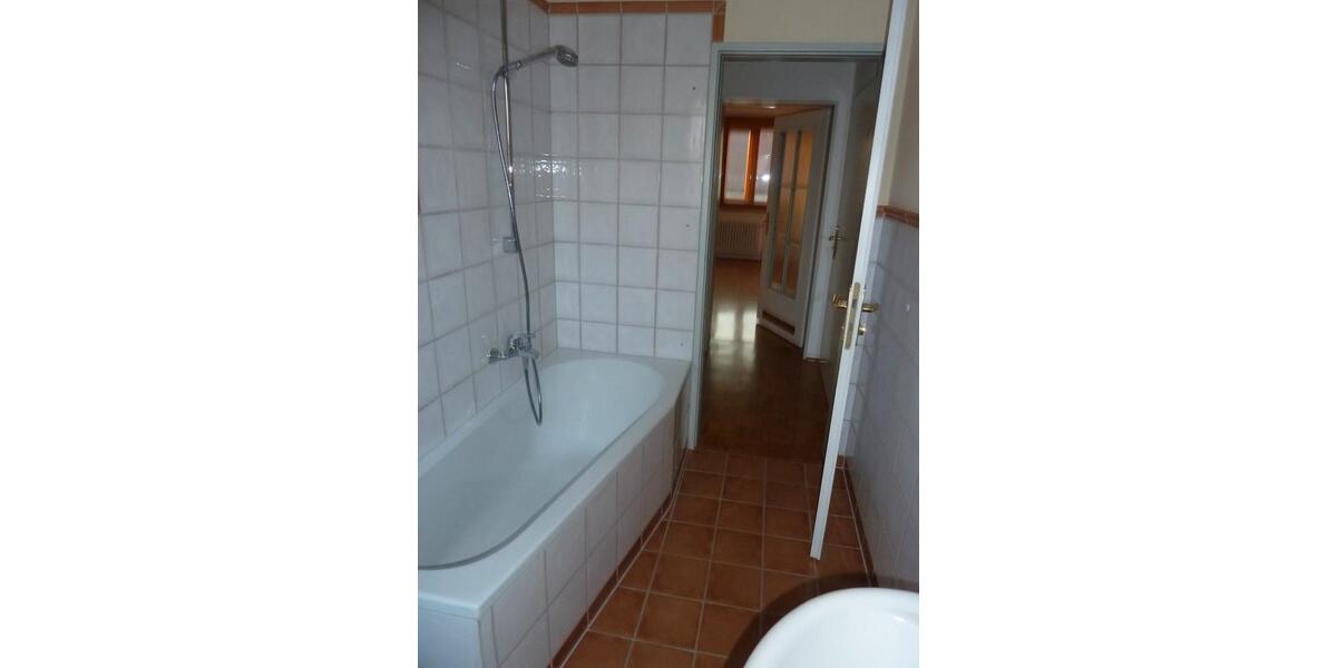 Etagenwohnung Plattling - 3 Zimmer, 73 m&sup2;, 649&euro; | Angebot:26548869