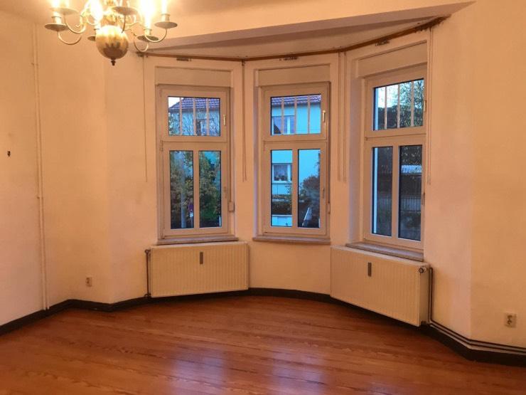 Hochparterre Apolda - 4 Zimmer, 160 m&sup2;, 1.450&euro; | Angebot:26026073