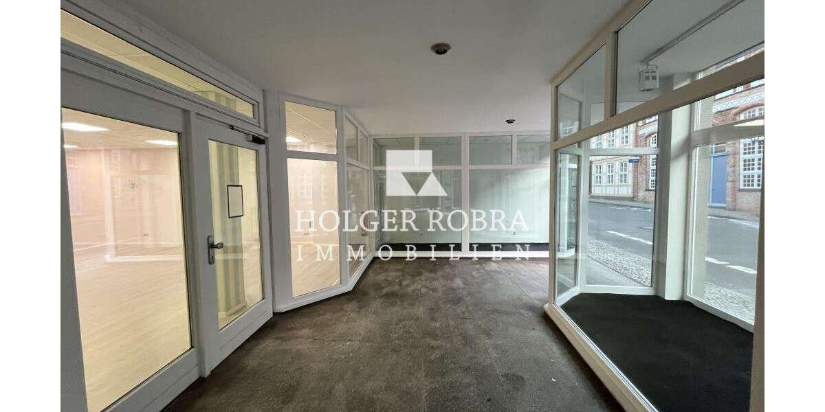 Einzelhandel in Salzwedel 1.143 € 253.92 m² zimmer