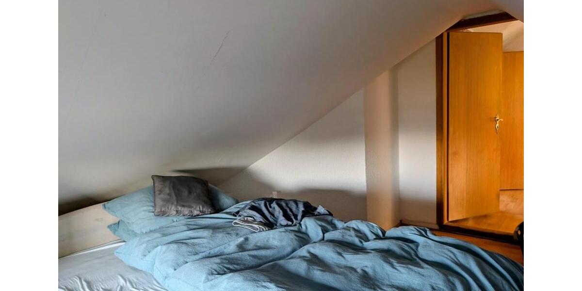 Dachgeschoßwohnung Wilhelmshaven - 2 Zimmer, 45 m&sup2;, 430&euro; | Angebot:26687659
