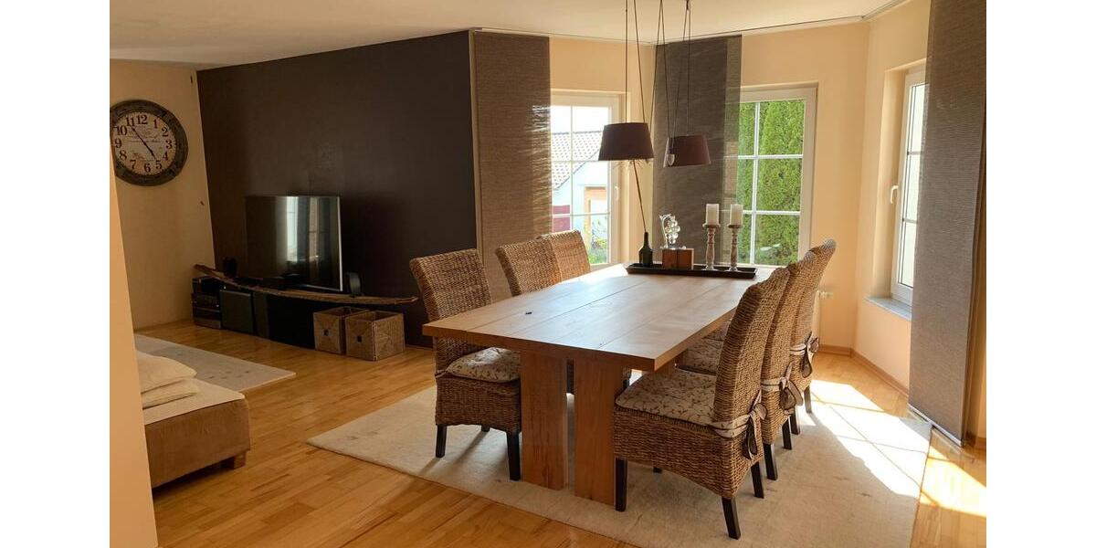 Erdgeschoßwohnung Hessisch Oldendorf - 3 Zimmer, 100 m&sup2;, 1.150&euro; | Angebot:26618690