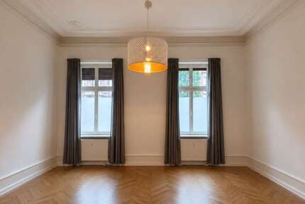 Wohnung Mannheim - 3 Zimmer, 97 m&sup2;, 1.100&euro; | Angebot:26566049