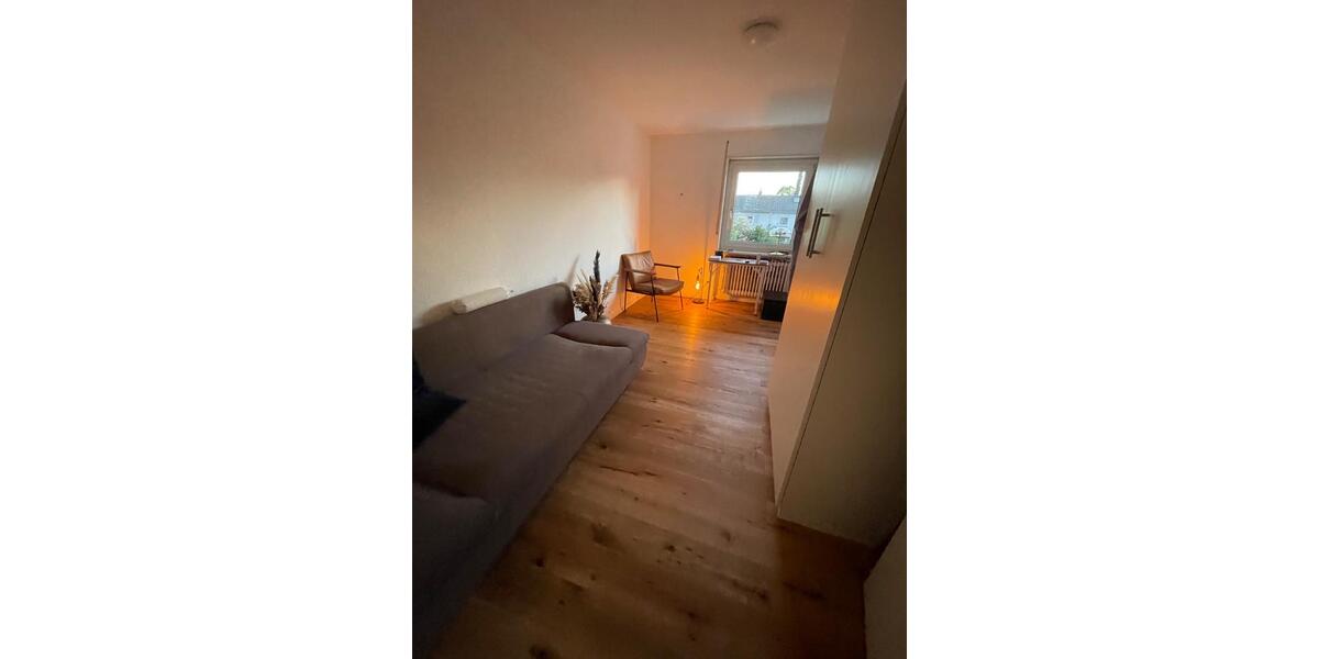 Wohnen auf Zeit Freiburg im Breisgau Haslach - 4 Zimmer, 104 m&sup2;, 1.800&euro; | Angebot:26553491