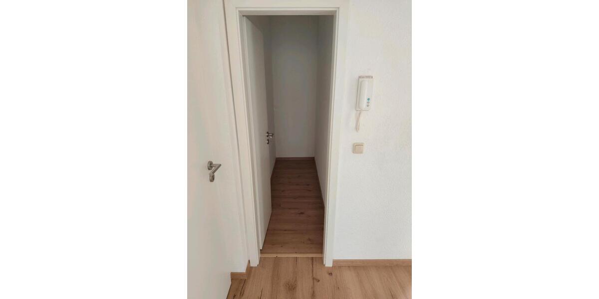 Erdgeschoßwohnung Eisenach - 2 Zimmer, 45 m&sup2;, 540&euro; | Angebot:27685273