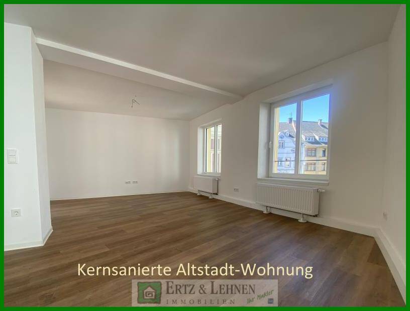 Kernsanierte große 2,5 ZKB-Wohnung im Herzen von Wittlich mit Dachterrasse