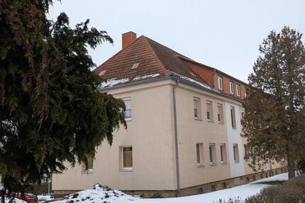 Wohnung Bad Salzungen - 3 Zimmer, 64 m&sup2;, 470&euro; | Angebot:24782045