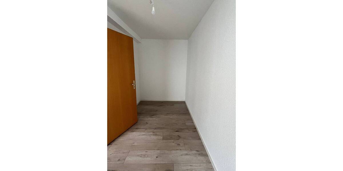 Etagenwohnung Gotha - 3 Zimmer, 107 m&sup2;, 920&euro; | Angebot:26763650
