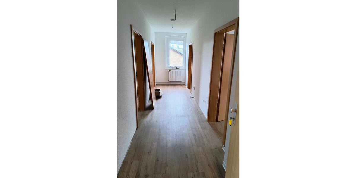 Etagenwohnung Arnstein - 3 Zimmer, 59 m&sup2;, 400&euro; | Angebot:26185612