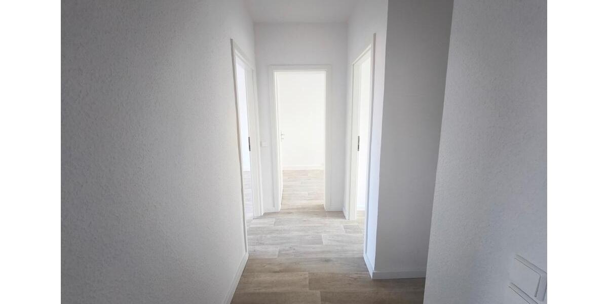 Etagenwohnung Eisleben (Lutherstadt) - 3 Zimmer, 57 m&sup2;, 368&euro; | Angebot:26453494