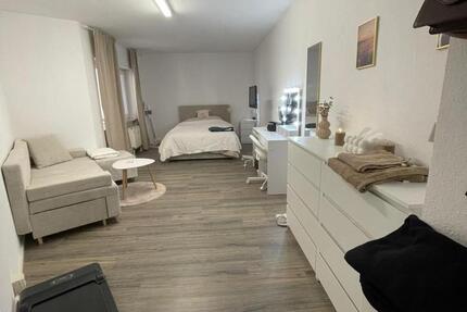 WG-Zimmer im Studentenwohnheim Landau – nur für Studentinnen 1 zimmer