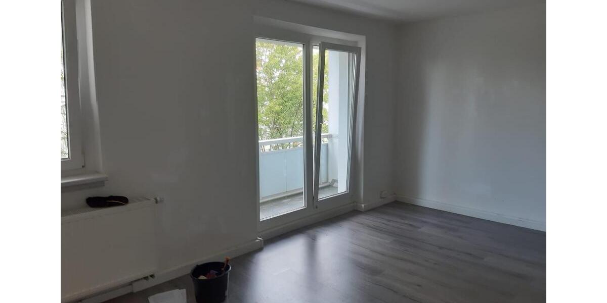 Etagenwohnung Suhl - 3 Zimmer, 56 m&sup2;, 307&euro; | Angebot:25918721