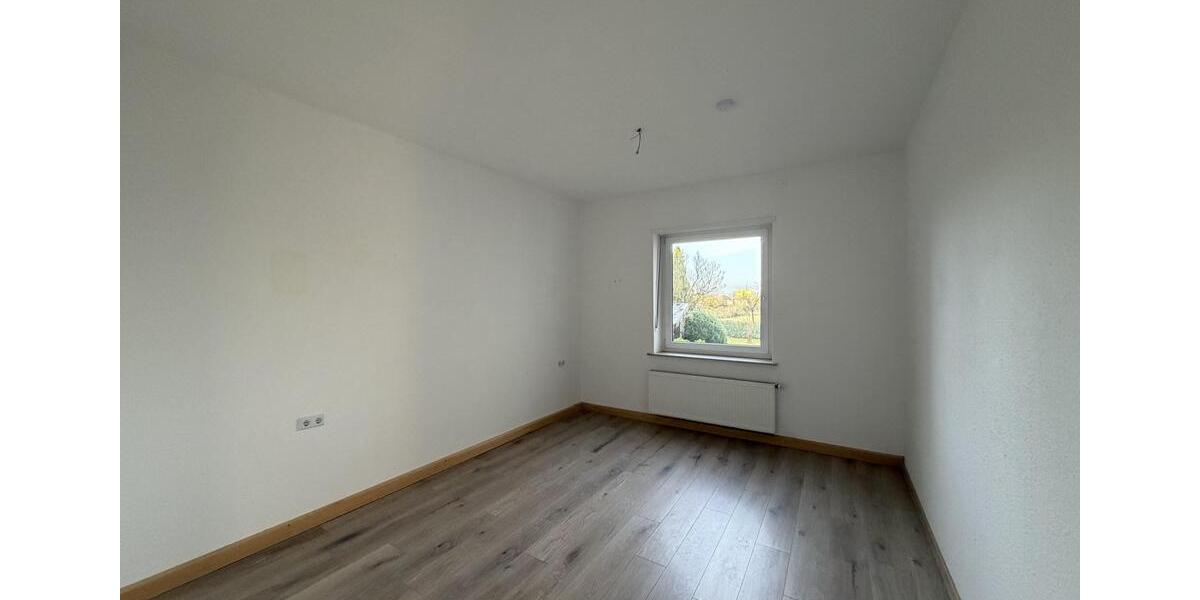 Erdgeschoßwohnung Herford - 2.5 Zimmer, 70 m&sup2;, 500&euro; | Angebot:25258286