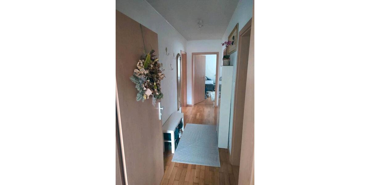 Etagenwohnung Absberg - 3 Zimmer, 85 m&sup2;, 850&euro; | Angebot:26149112