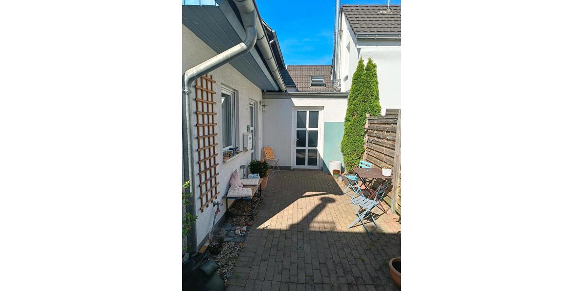 Wohnen auf Zeit Köln Rodenkirchen - 3 Zimmer, 115 m&sup2;, 1.500&euro; | Angebot:24756918