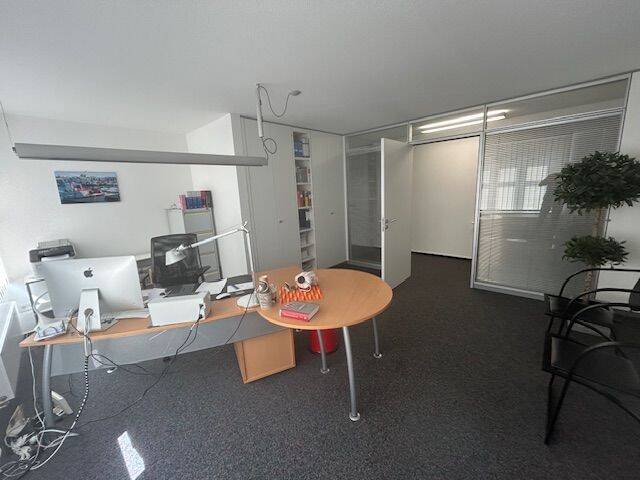 Gewerbeobjekt Wetzlar - 2 Zimmer, 85 m&sup2;, 850&euro; | Angebot:23975852