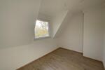 Dachgeschoßwohnung Wilhelmshaven - 3 Zimmer, 55 m&sup2;, 399&euro; | Angebot:26302236