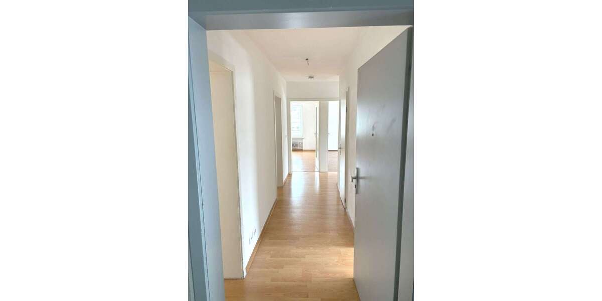 Etagenwohnung Amberg - 4 Zimmer, 79 m&sup2;, 800&euro; | Angebot:25335318