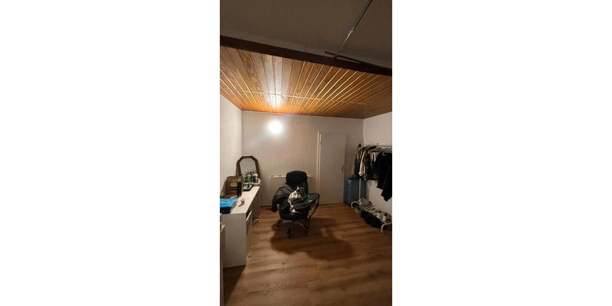 Etagenwohnung Kirchhain - 3 Zimmer, 65 m&sup2;, 720&euro; | Angebot:25802172