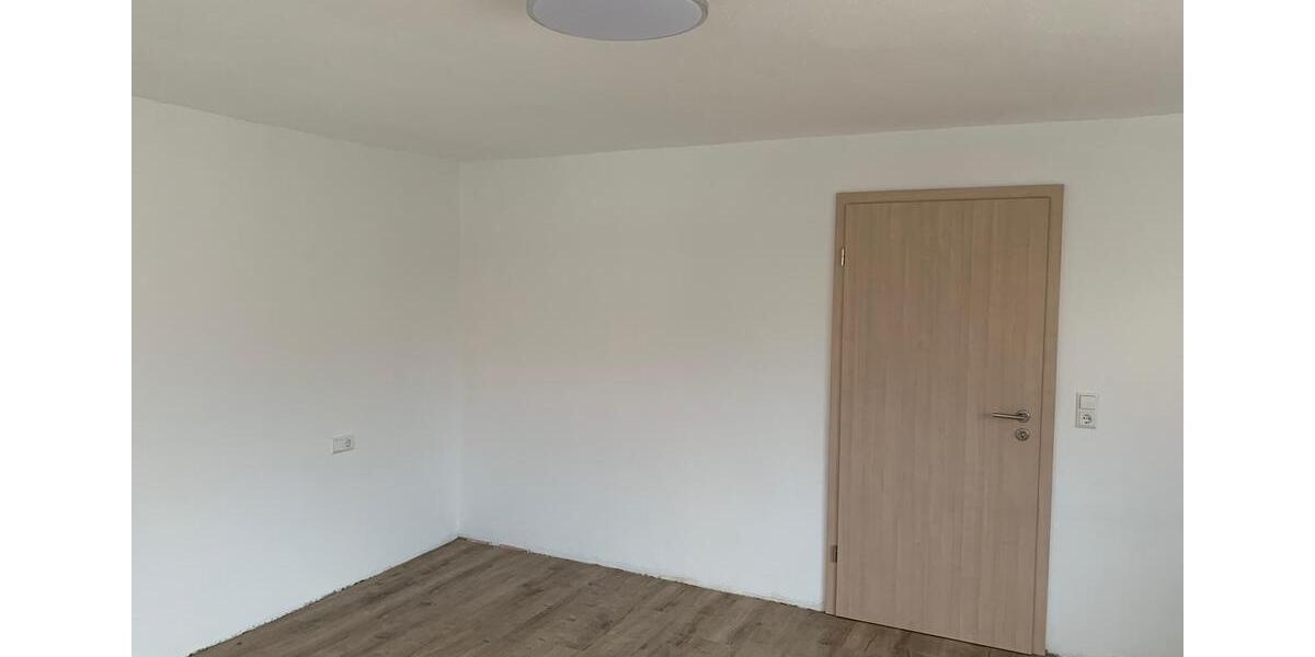 Doppelhaushälfte Kirchheim In Schwaben - 3.5 Zimmer, 134 m&sup2;, 940&euro; | Angebot:26043429