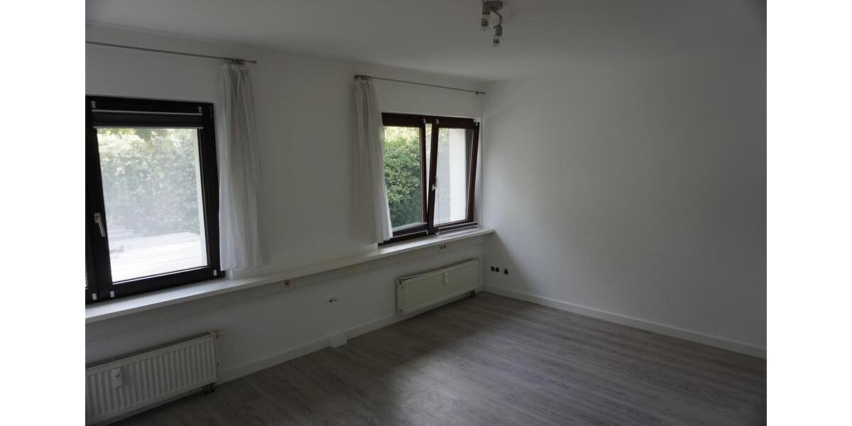Wohnen auf Zeit Darmstadt - 1 Zimmer, 23 m&sup2;, 350&euro; | Angebot:26383627