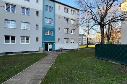 Großzügig geschnittene 3-Zimmer-Wohnung mit Balkon! 3 zimmer