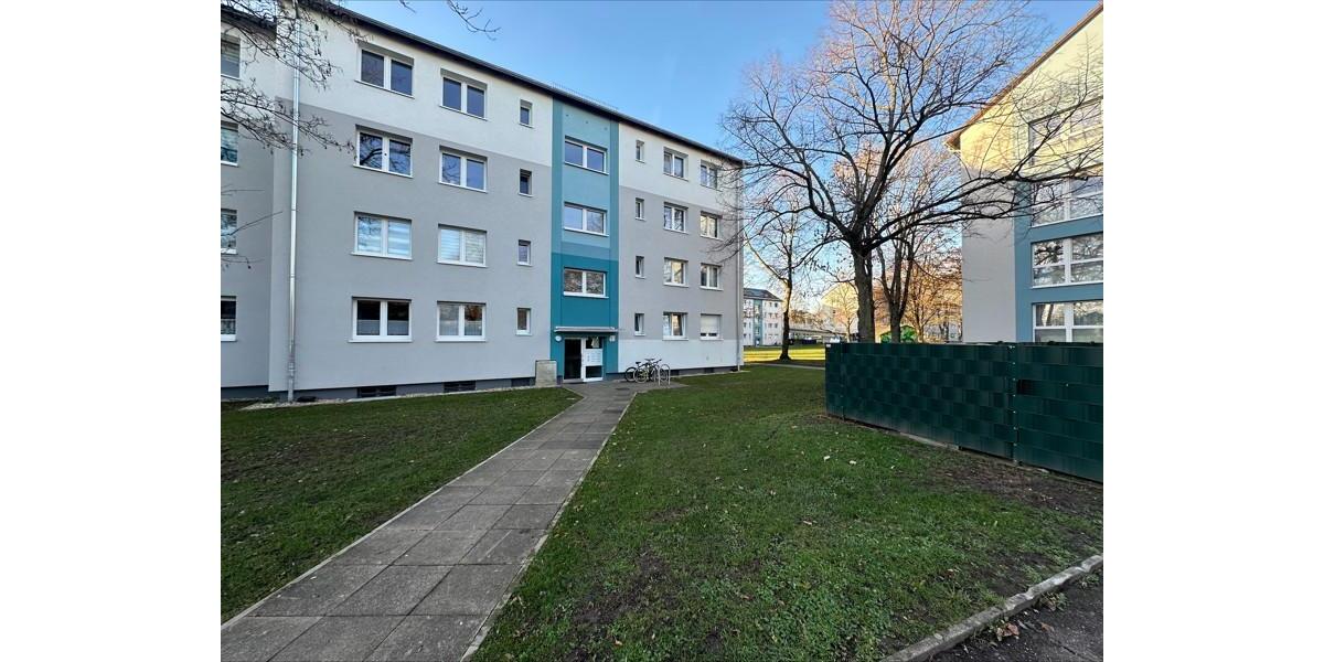 Großzügig geschnittene 3-Zimmer-Wohnung mit Balkon! 3 zimmer