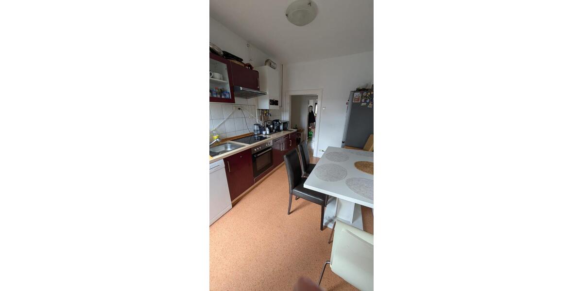 Dachgeschoßwohnung Hameln - 3 Zimmer, 75 m&sup2;, 595&euro; | Angebot:25964881