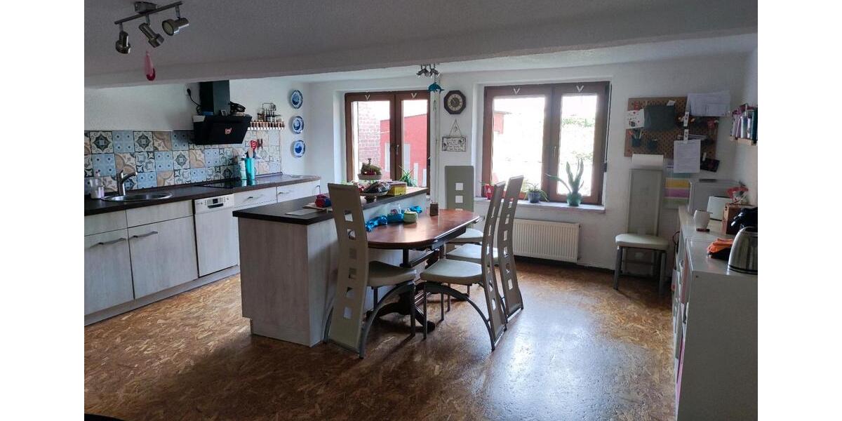 Etagenwohnung Nordhausen - 2 Zimmer, 60 m&sup2;, 450&euro; | Angebot:26272025