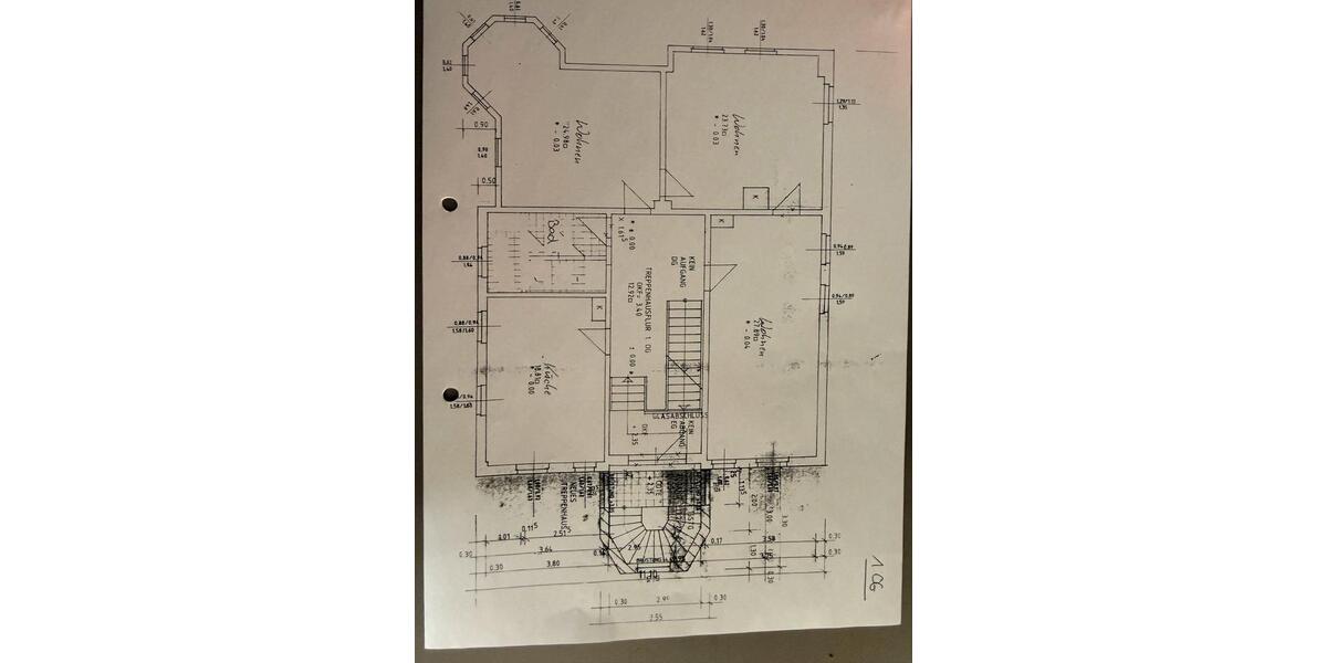 Etagenwohnung Neuhaus am Rennweg - 3 Zimmer, 116 m&sup2;, 875&euro; | Angebot:24641557