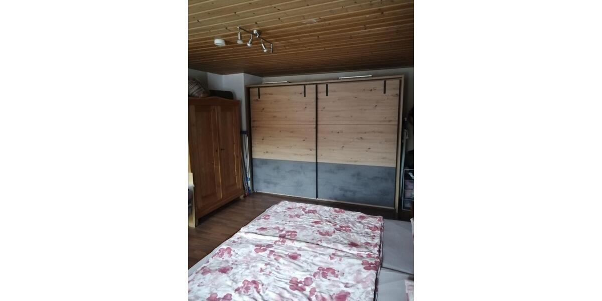 Etagenwohnung Eggenfelden - 2 Zimmer, 80 m&sup2;, 710&euro; | Angebot:25332244