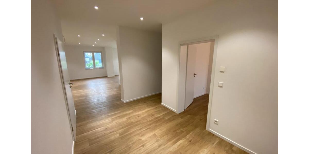 EG Mietswohnung - Neubau - E-Küche- 4 Zimmer - Ländlich,Haustiere 4 zimmer
