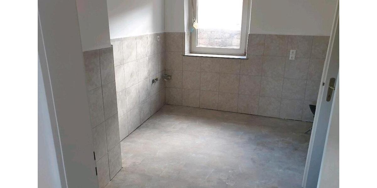 Einfamilienhaus Mehlingen - 5 Zimmer, 120 m&sup2;, 1.200&euro; | Angebot:24375137