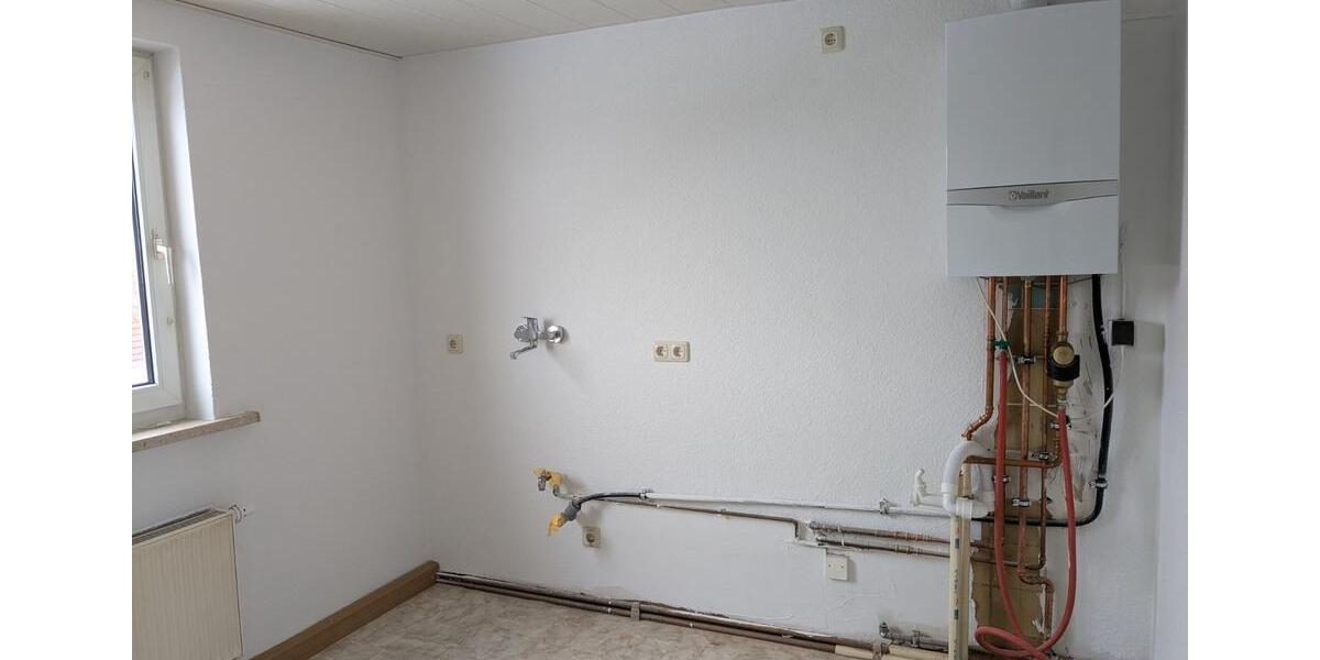 Dachgeschoßwohnung Bad Salzungen - 3 Zimmer, 64 m&sup2;, 470&euro; | Angebot:24782045