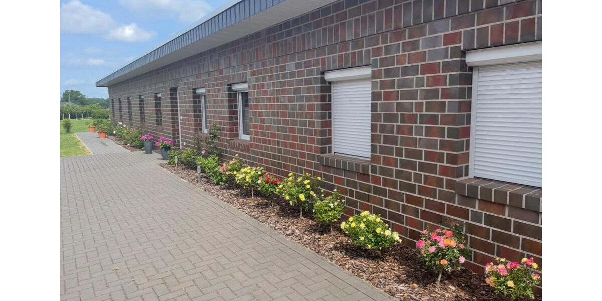 Wohnen auf Zeit Ganderkesee - 8 Zimmer, 250 m&sup2;, 700&euro; | Angebot:24093066