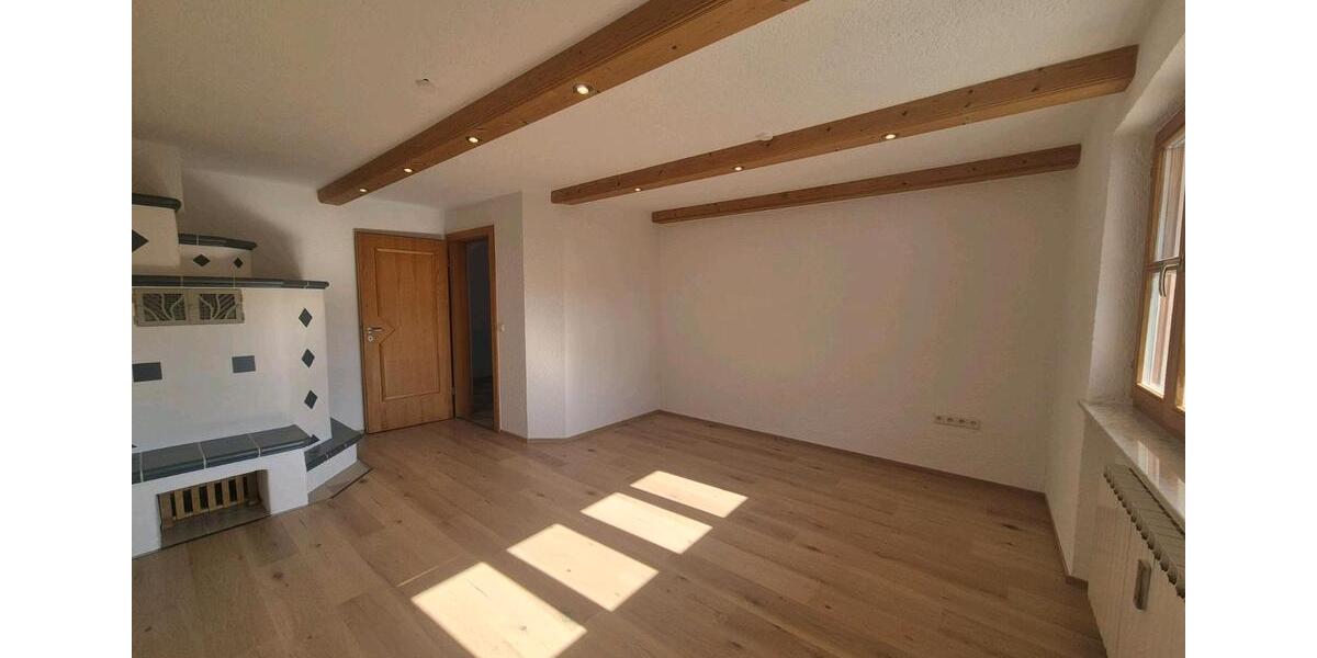 Etagenwohnung Neuburg am Inn - 2 Zimmer, 67 m&sup2;, 800&euro; | Angebot:25395583