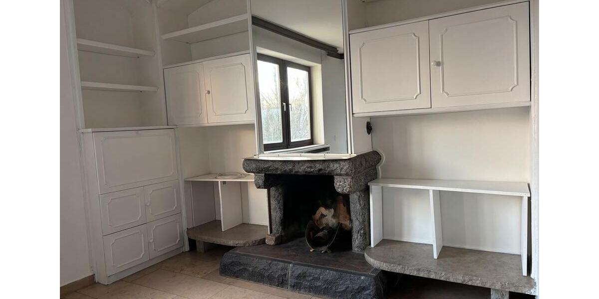 Einfamilienhaus Marktredwitz - 10 Zimmer, 281 m&sup2;, 1.500&euro; | Angebot:25873678