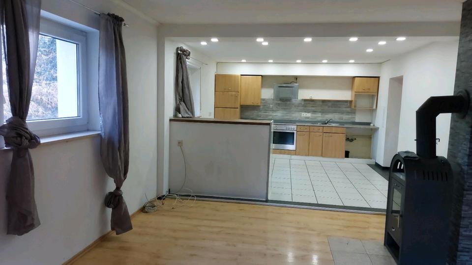 Etagenwohnung Gräfenberg - 3 Zimmer, 97 m&sup2;, 800&euro; | Angebot:24703582