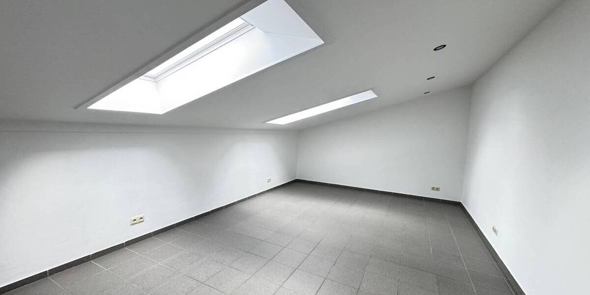 Gewerbeobjekt Georgensgmünd - 3 Zimmer, 94 m&sup2;, 944&euro; | Angebot:23059333