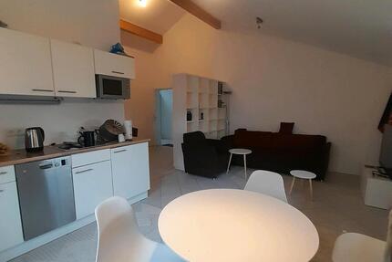 Wohnung Großkarolinenfeld - 2 Zimmer, 50 m&sup2;, 670&euro; | Angebot:24417484