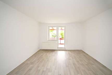 Wohnung Lutherstadt Eisleben Ernst-Thälmann-Siedlung - 3 Zimmer, 60 m&sup2;, 332&euro; | Angebot:26897250