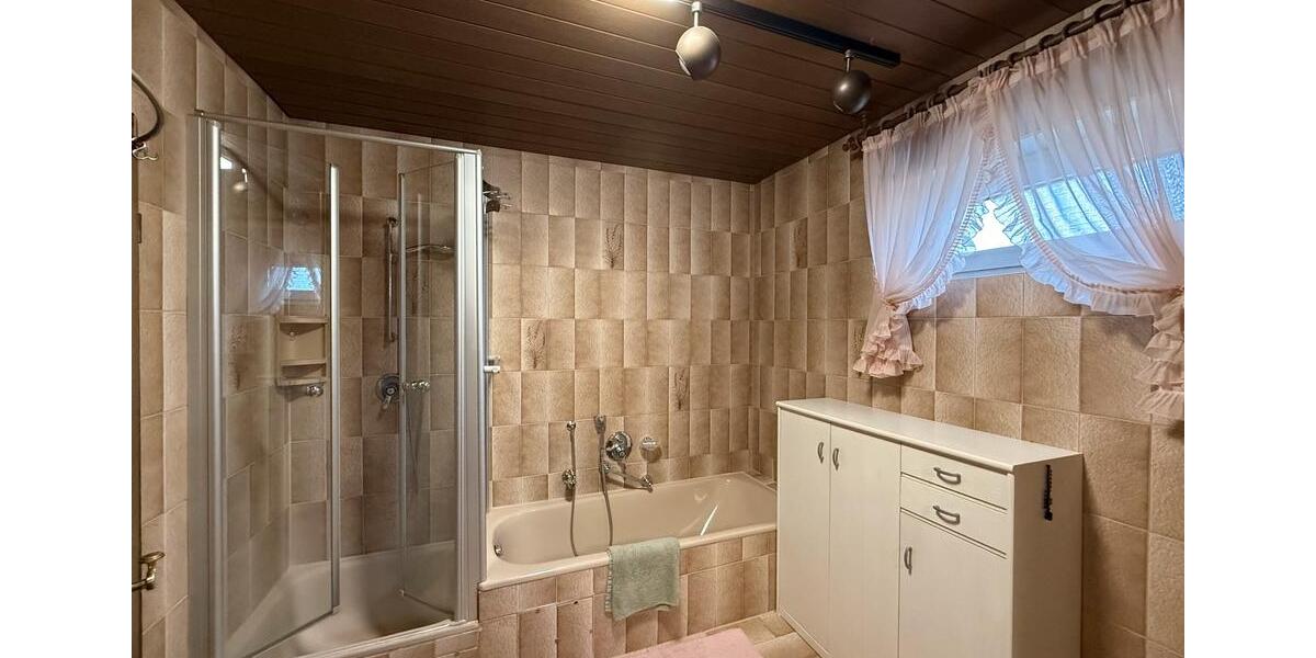 Erdgeschoßwohnung Mannheim Innenstadt - 2 Zimmer, 106 m&sup2;, 1.400&euro; | Angebot:24795774