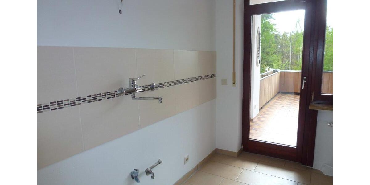 Erdgeschoßwohnung Röttenbach - 3 Zimmer, 144 m&sup2;, 1.050&euro; | Angebot:26129638