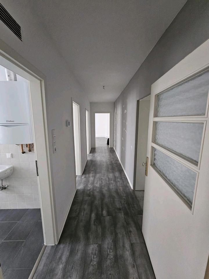 tolle Wohnung mit Balkon in der Südstadt von Wuppertal Elberfeld zimmer