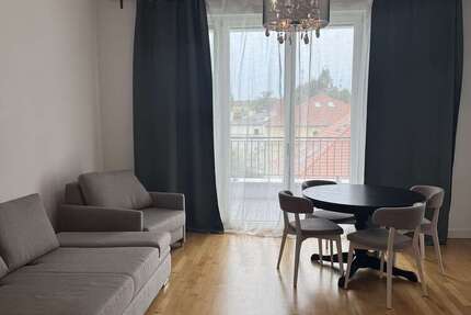 Wohnung zum Mieten in Berlin 1.900 € 83.4 m²