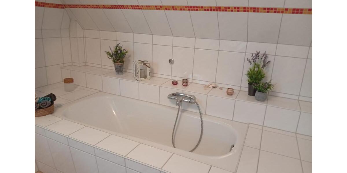 Etagenwohnung Bredstedt - 3 Zimmer, 112 m&sup2;, 980&euro; | Angebot:26459813